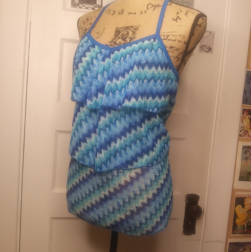 Racer back Tank - Picture 5 of 9